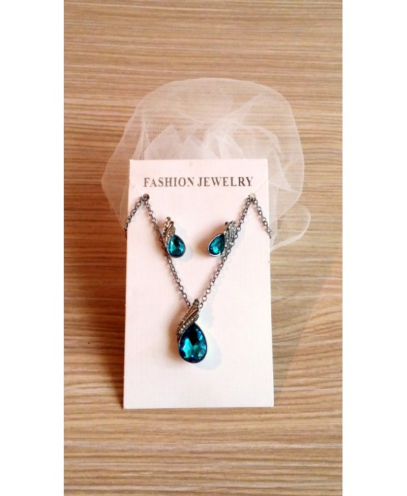 Дамски комплект колие с обеци